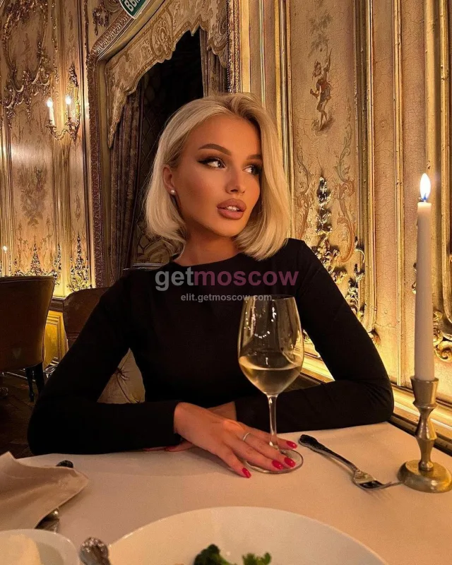 Тиффани — проститутка у метро Ватутинки